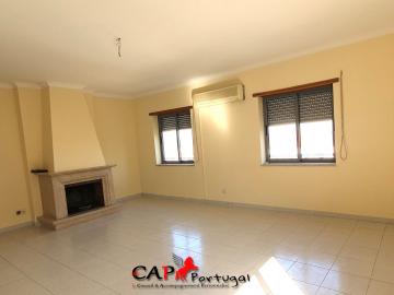 CAPPORTUGAL - Vende-se Apartamento T3 na Zona do Pingo Doce