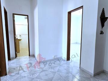 CAPPORTUGAL - 69 900€ - Appartement à vendre avec 2 chambres à coucher, salon et cuisine et balcon à Moura